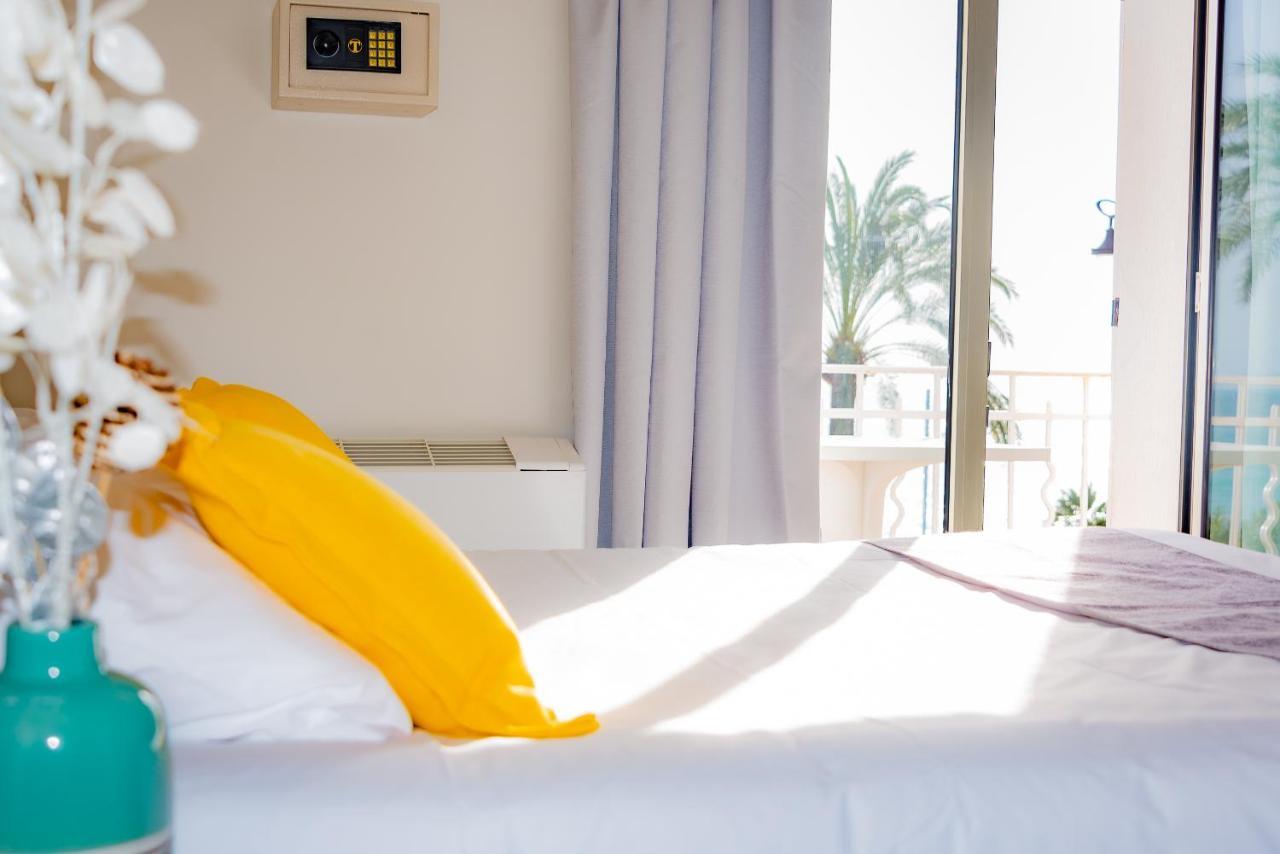 Hotel et Appartements Reine D'Azur Roquebrune-Cap-Martin Exterior foto